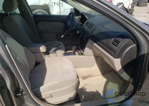 2008 Ford Fusion S из США, поврежденный, VIN 3FAHP06Z08R264390